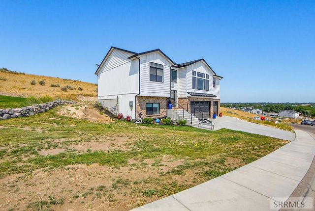 1232 Gathe Dr, Pocatello, ID 83204