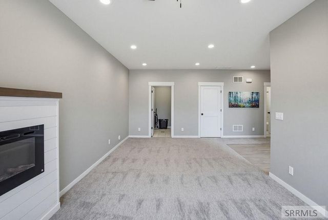 1232 Gathe Dr, Pocatello, ID 83204