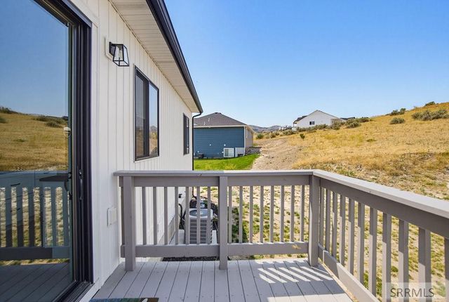 1232 Gathe Dr, Pocatello, ID 83204