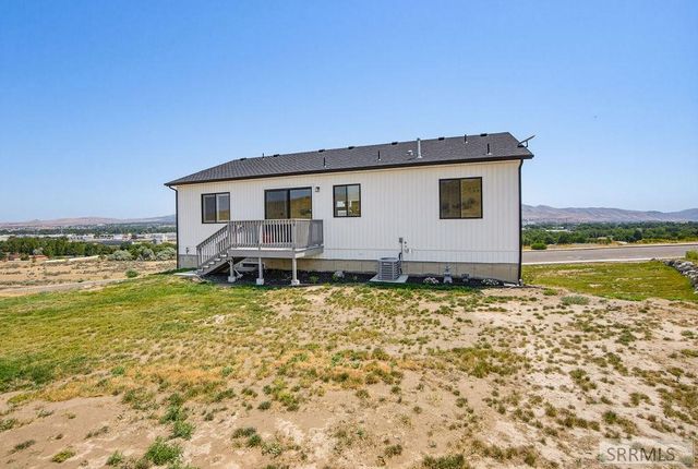 1232 Gathe Dr, Pocatello, ID 83204