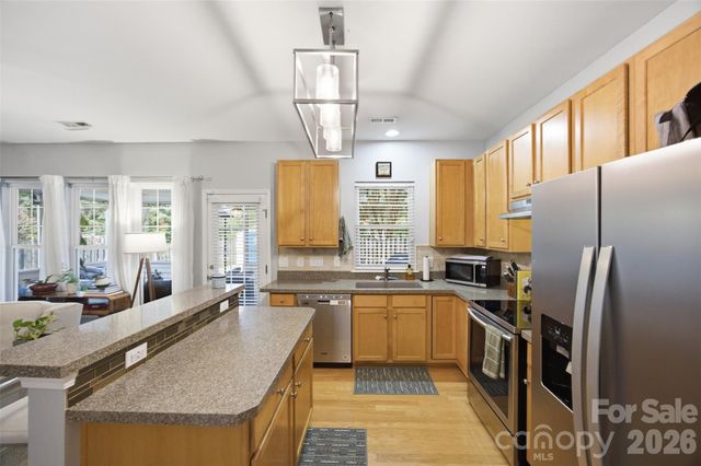 9639 Corbett Square Lane, Charlotte, NC 28214