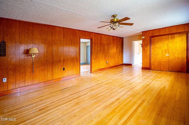 315 Walker Street, Kingsport, TN 37665