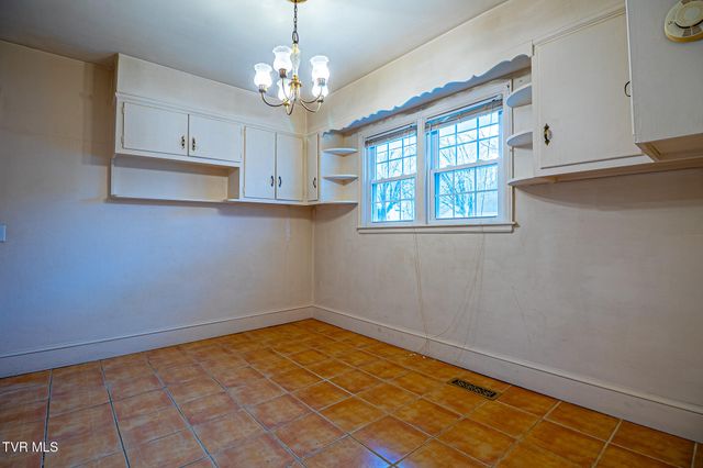 315 Walker Street, Kingsport, TN 37665