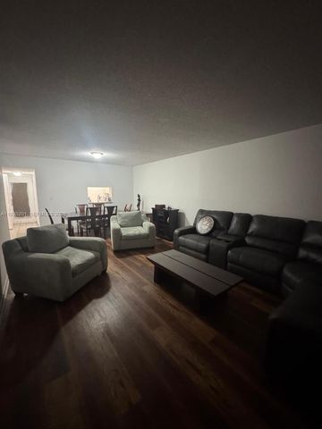 2800 Someset Drive 404, Lauderdale Lakes, FL 33311