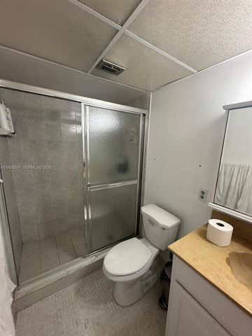 2800 Someset Drive 404, Lauderdale Lakes, FL 33311