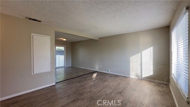 3469 Columbia, Riverside, CA 92501