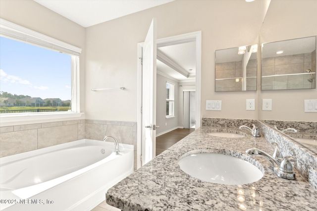 122 TUMBLED STONE Way, St. Augustine, FL 32086