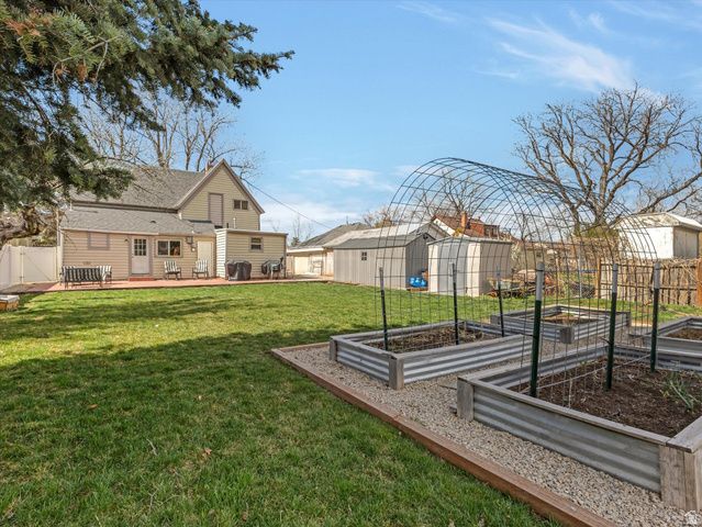 30 N 200 E, Springville, UT 84663