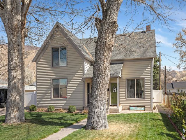 30 N 200 E, Springville, UT 84663