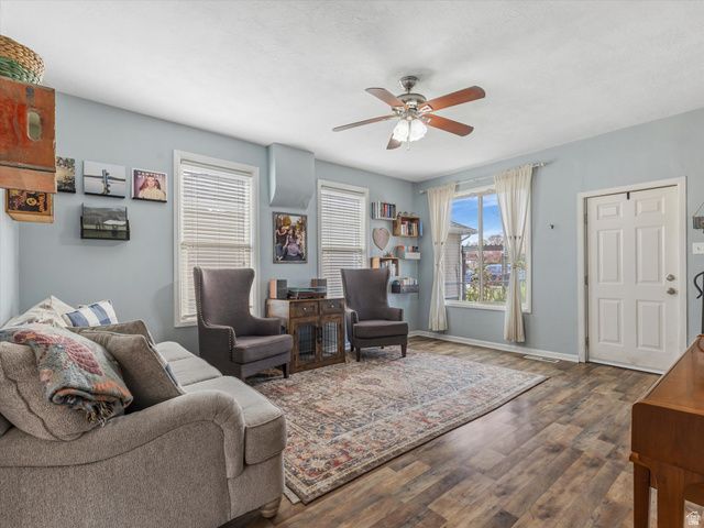 30 N 200 E, Springville, UT 84663