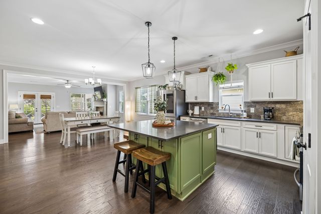 735 Plowson Rd, Mount Juliet, TN 37122