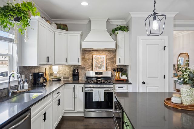 735 Plowson Rd, Mount Juliet, TN 37122