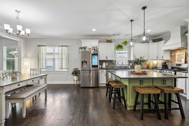 735 Plowson Rd, Mount Juliet, TN 37122