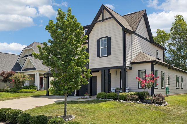 735 Plowson Rd, Mount Juliet, TN 37122