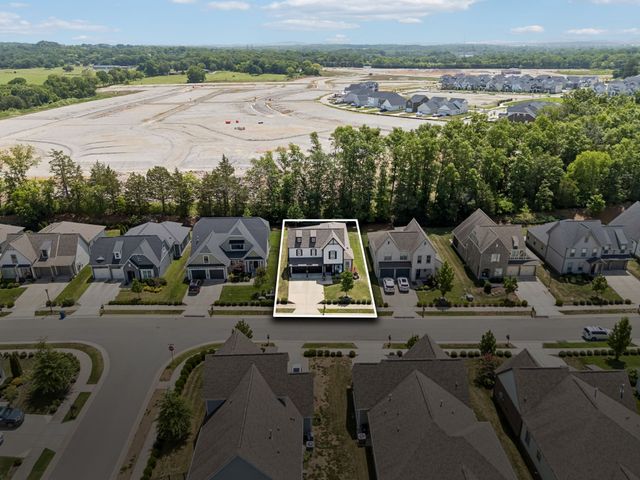 735 Plowson Rd, Mount Juliet, TN 37122