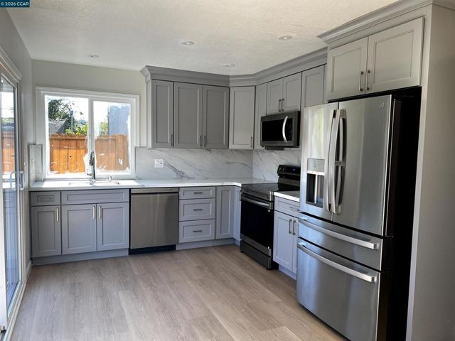 1116 Langlie Way, Rodeo, CA 94572