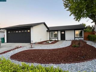 1116 Langlie Way, Rodeo, CA 94572