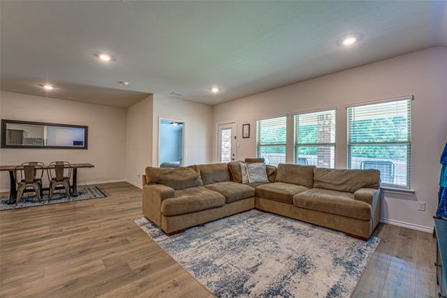 1519 Running Brook Court, Kaufman, TX 75142
