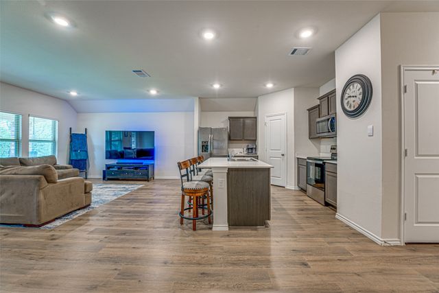 1519 Running Brook Court, Kaufman, TX 75142