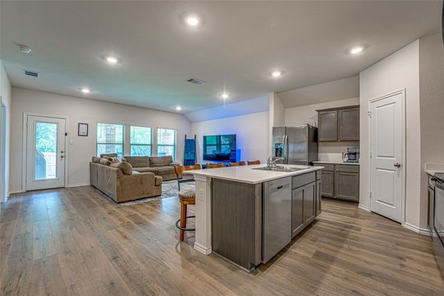 1519 Running Brook Court, Kaufman, TX 75142