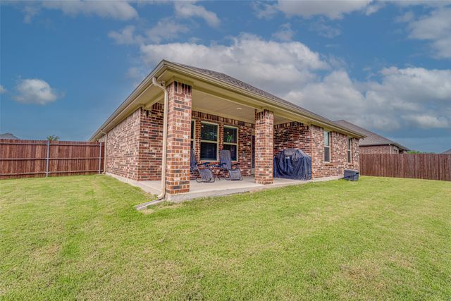 1519 Running Brook Court, Kaufman, TX 75142