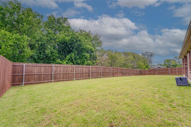 1519 Running Brook Court, Kaufman, TX 75142