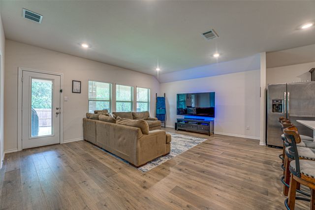 1519 Running Brook Court, Kaufman, TX 75142