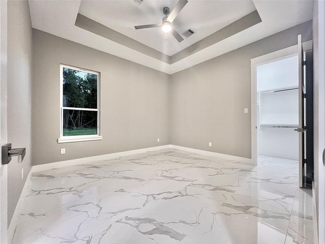 1156 Spanish Drive, Dayton, TX 77535