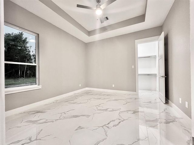1156 Spanish Drive, Dayton, TX 77535