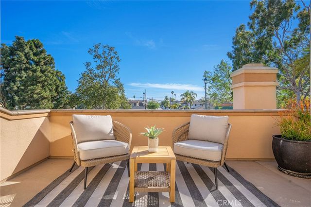 1407 Electric, Seal Beach, CA 90740