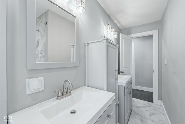 3225 Medford Avenue, Indianapolis, IN 46222