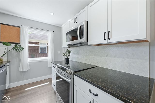 3225 Medford Avenue, Indianapolis, IN 46222
