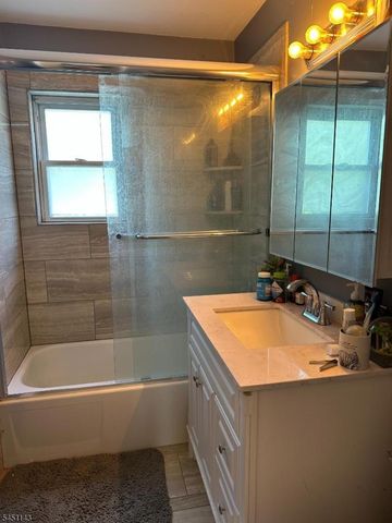 100 Pierson Miller Dr F12, Pompton Lakes Boro, NJ 07442