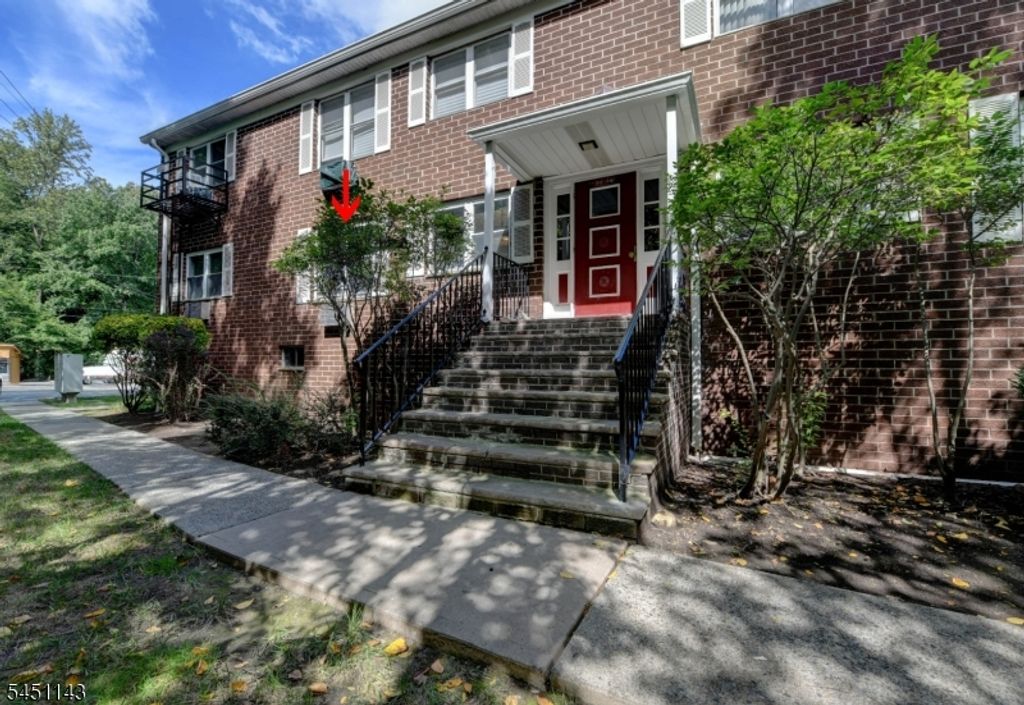 100 Pierson Miller Dr F12, Pompton Lakes Boro, NJ 07442 — photo 2