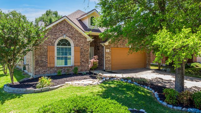 835 Mustang Drive, Fairview, TX 75069