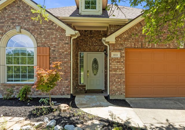 835 Mustang Drive, Fairview, TX 75069
