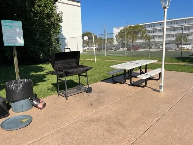 500 NE 2nd Street 427, Dania Beach, FL 33004