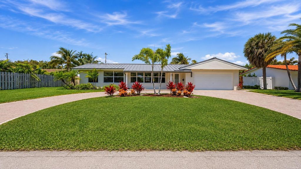 4111 NE 26th Terrace, Lighthouse Point, FL 33064