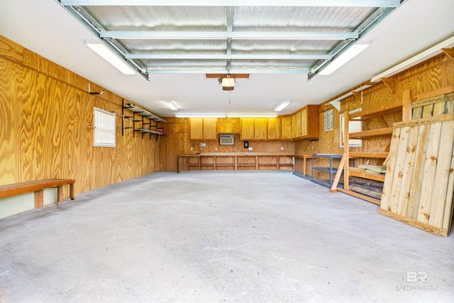 26064 Chatelaine Road, Elberta, AL 36530