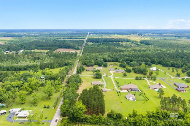 26064 Chatelaine Road, Elberta, AL 36530