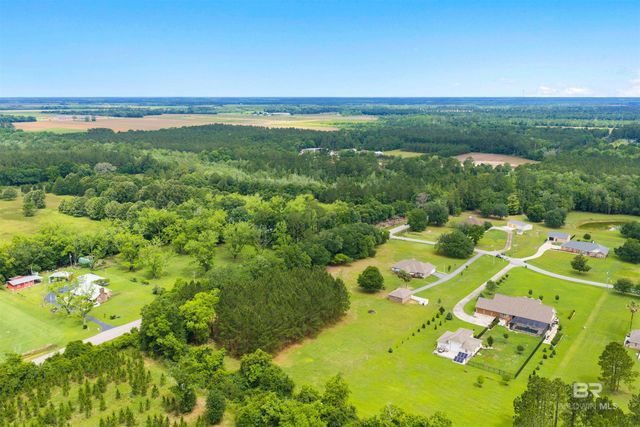 26064 Chatelaine Road, Elberta, AL 36530