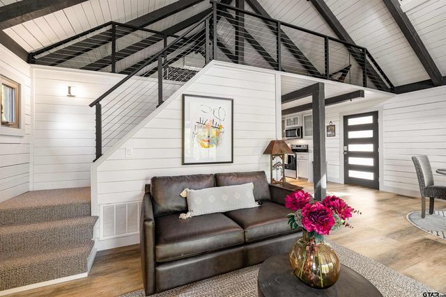 358 CR 2610, Pittsburg, TX 75686