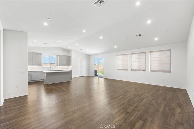 41846 Castello Ln, Quartz Hill, CA 93552