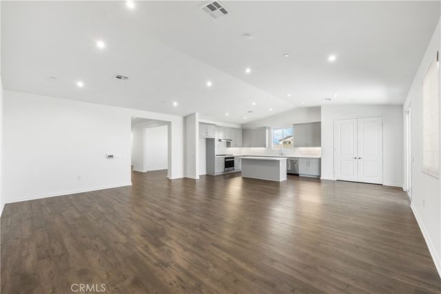 41846 Castello Ln, Quartz Hill, CA 93552