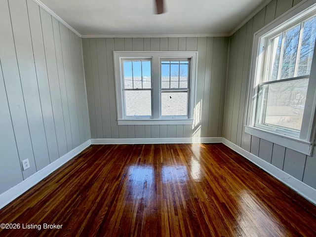 729 S 39th St 2, Louisville, KY 40211