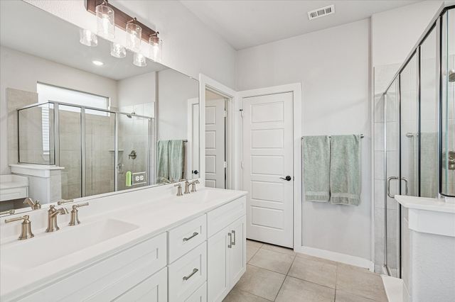 1379 Clementine Trail, Justin, TX 76247