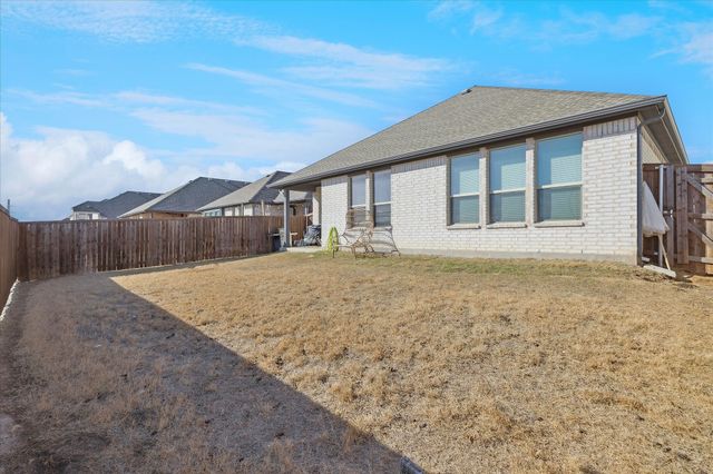 1379 Clementine Trail, Justin, TX 76247