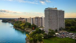 12700 Lake Road 708, Lakewood, OH 44107