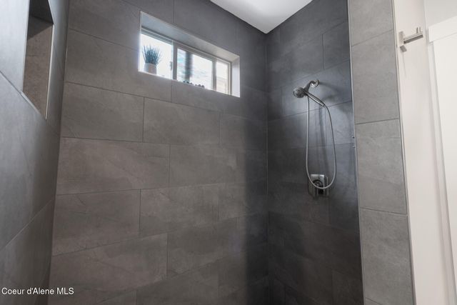 3306 N Ladalia DR, Coeur D'alene, ID 83814