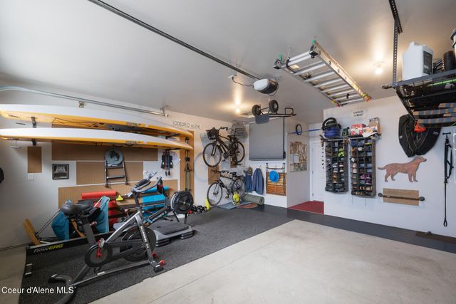 3306 N Ladalia DR, Coeur D'alene, ID 83814